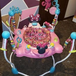 Minnie Mouse bouncer
